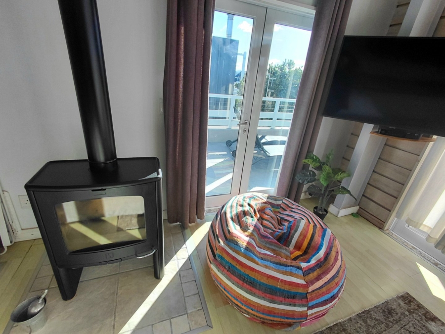 1 Bedroom Property for Sale in Thesen Islands Western Cape